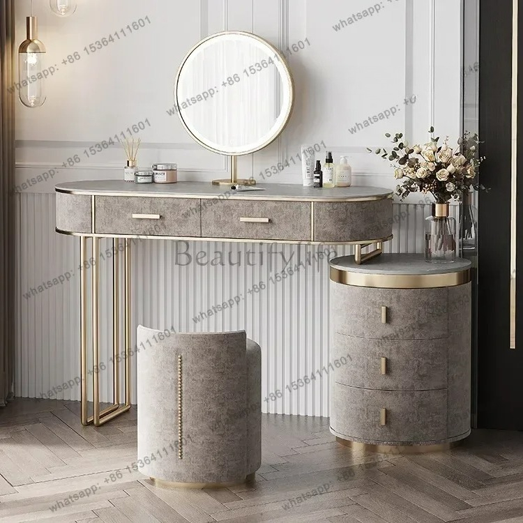 طقم غرفة نوم أثاث أوروبي فاخر  - مراجعة Desk Setup Bedroom وسعره